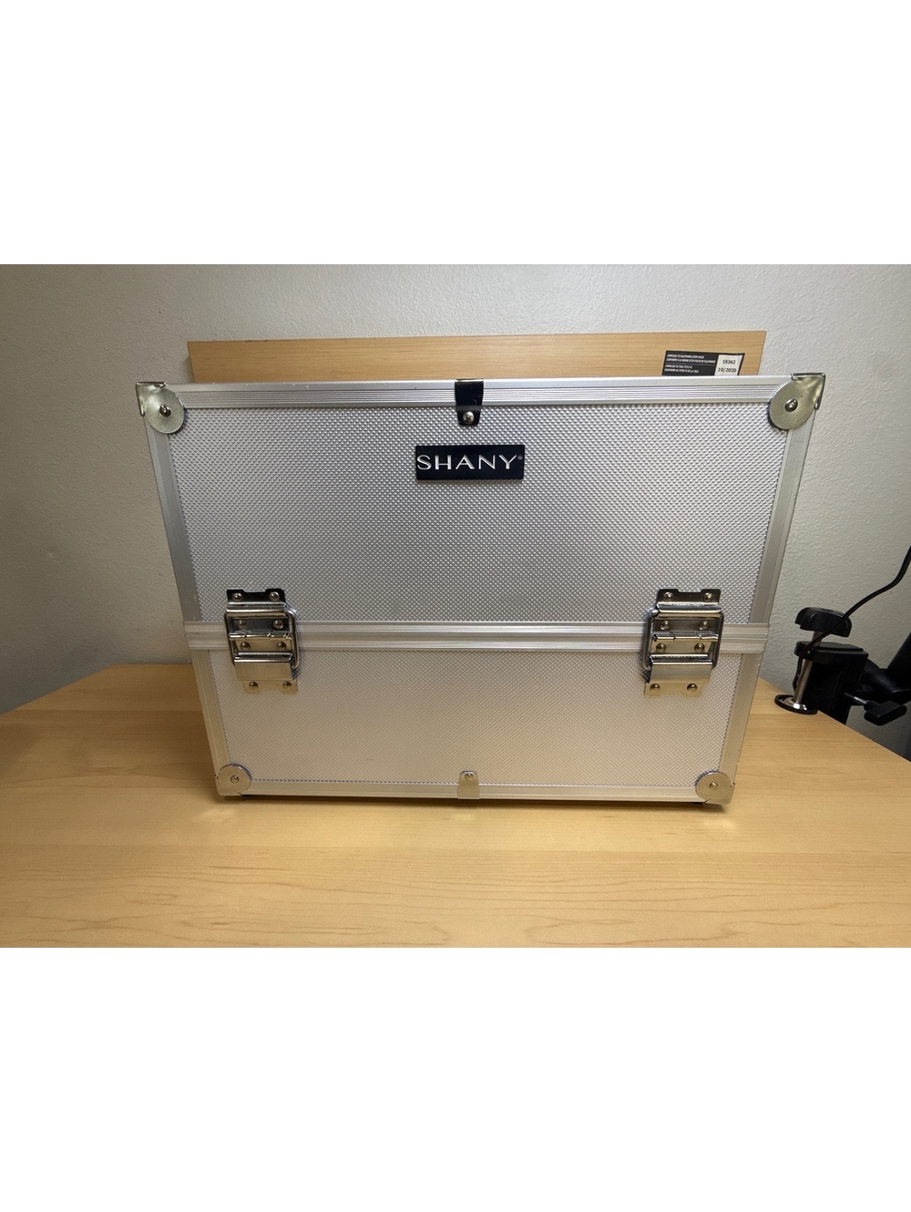 SHANY Essential Pro Makeup Train Case - Platinum